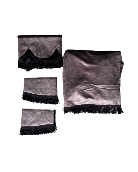 Curtainset gray with black fringes