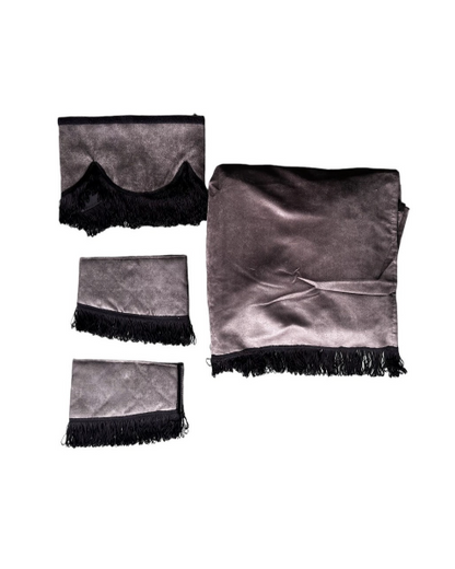 Curtainset gray with black fringes