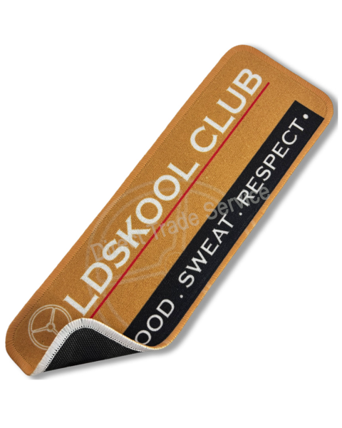 Dashboardmat Old skool club gold